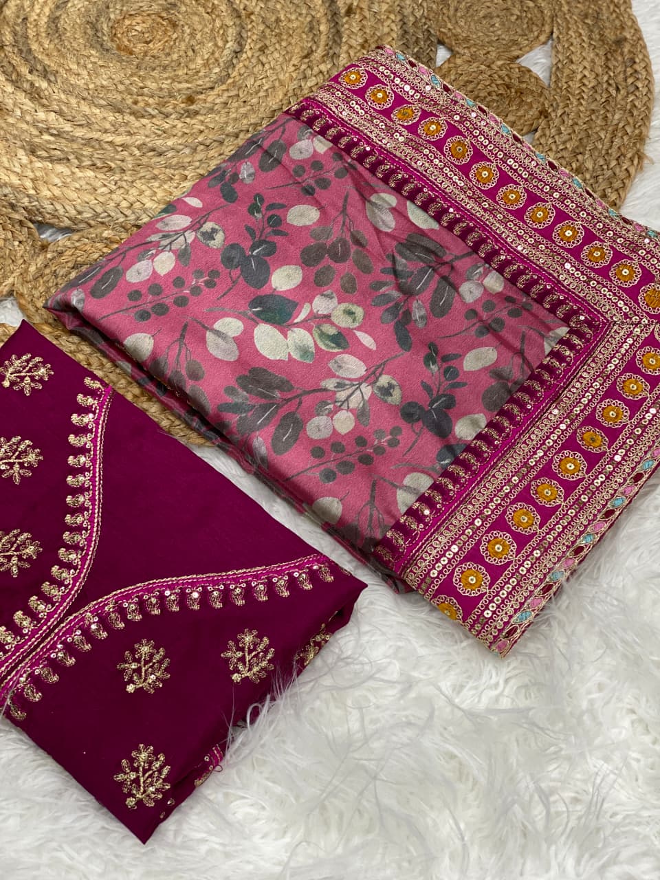 PREMIUM CHINNON SILK DIGITAL PRINT SAREE -SU