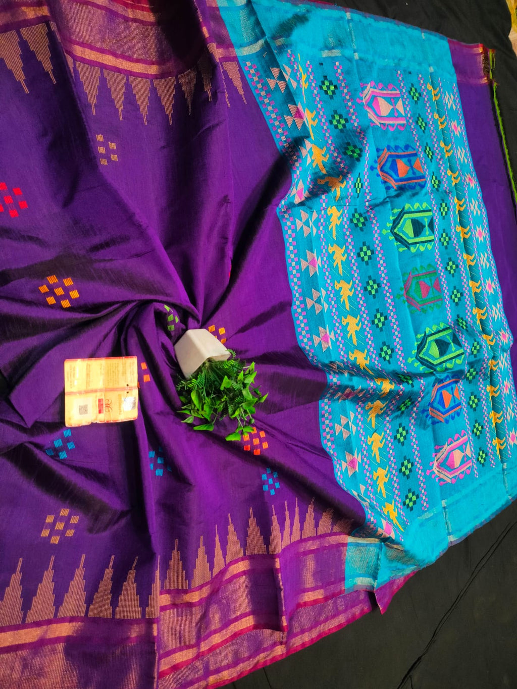 PURE RAW SILK TEMPLE BORDER SAREE - SU