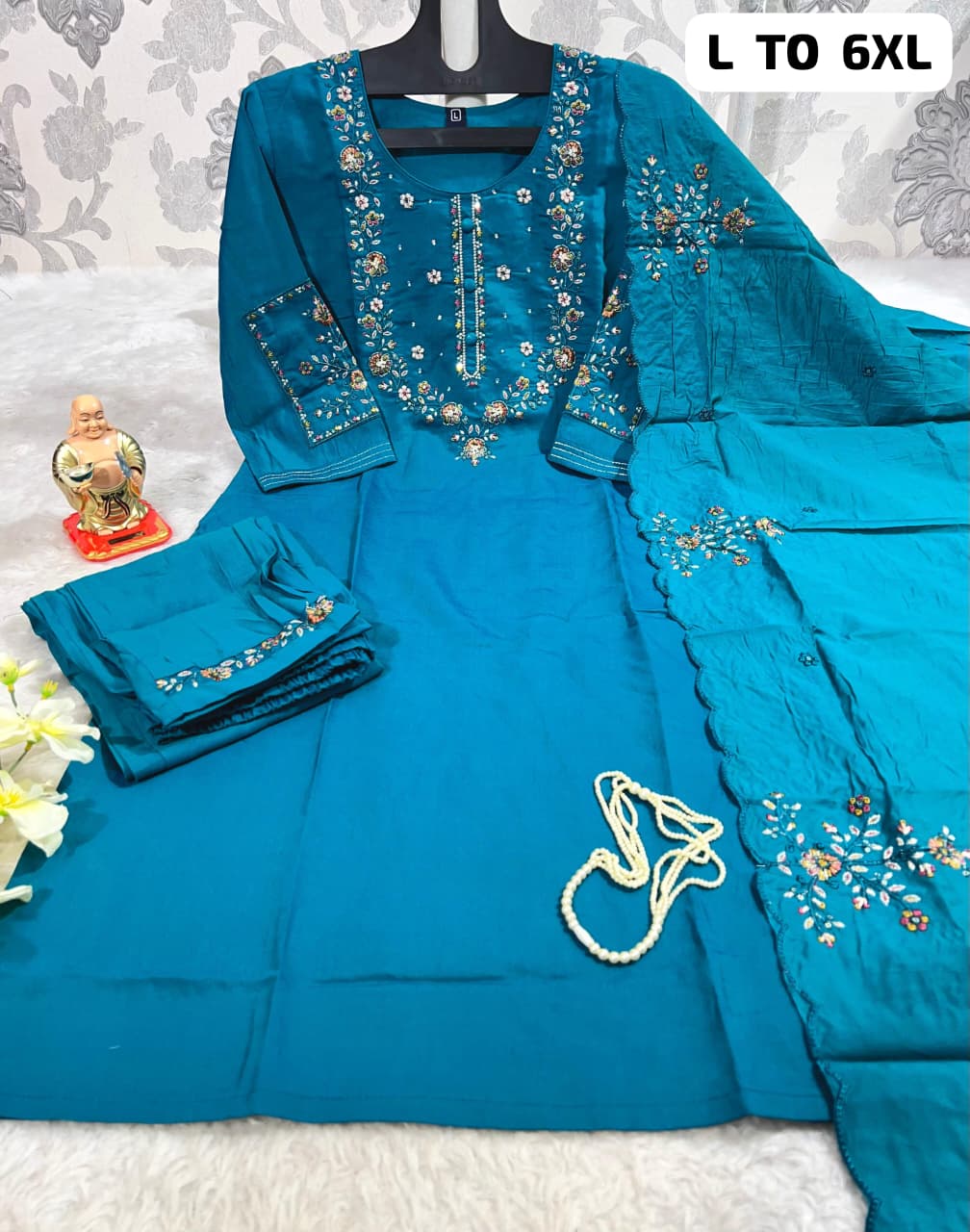 Hand Work Kurti with Dupatta & Pant Set - SU
