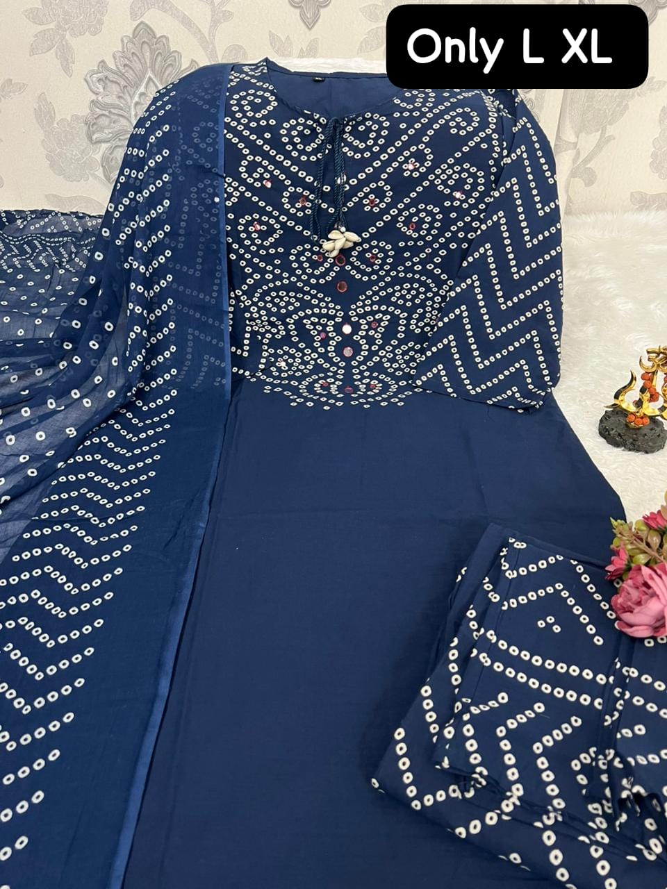 Stunning Bandhani Suit Set -SU