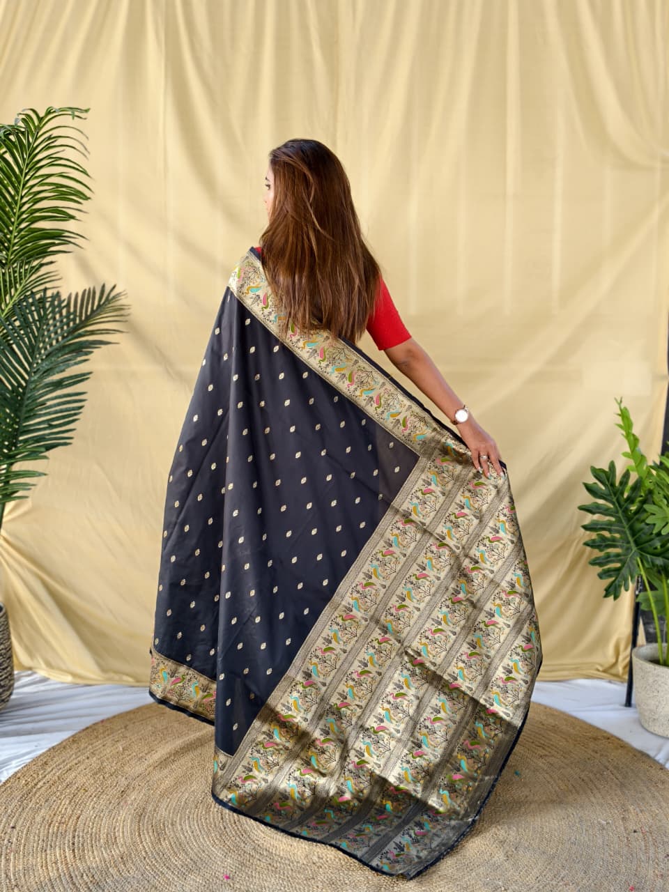 Soft Silk Banarasi Saree – Pure Black Elegance - SU