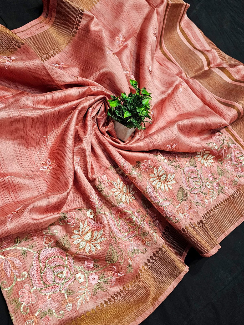 Semi Tussar Silk Saree - SU