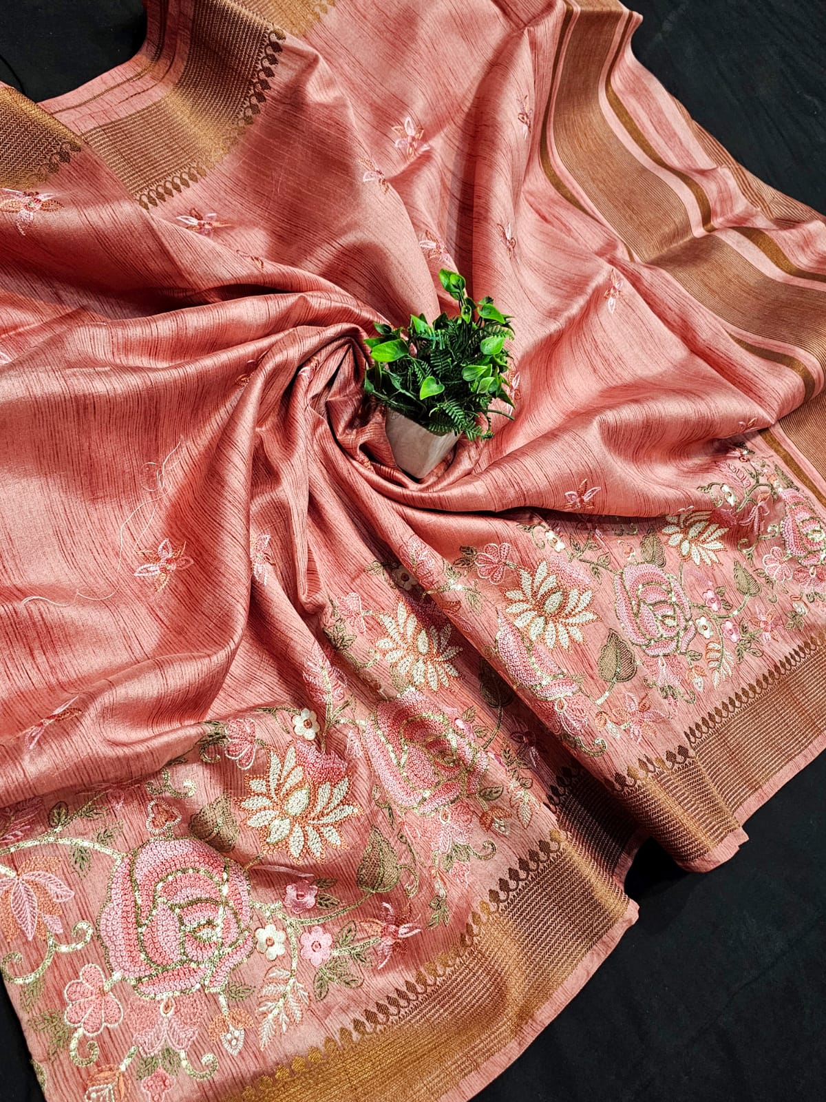 Semi Tussar Silk Saree - SU