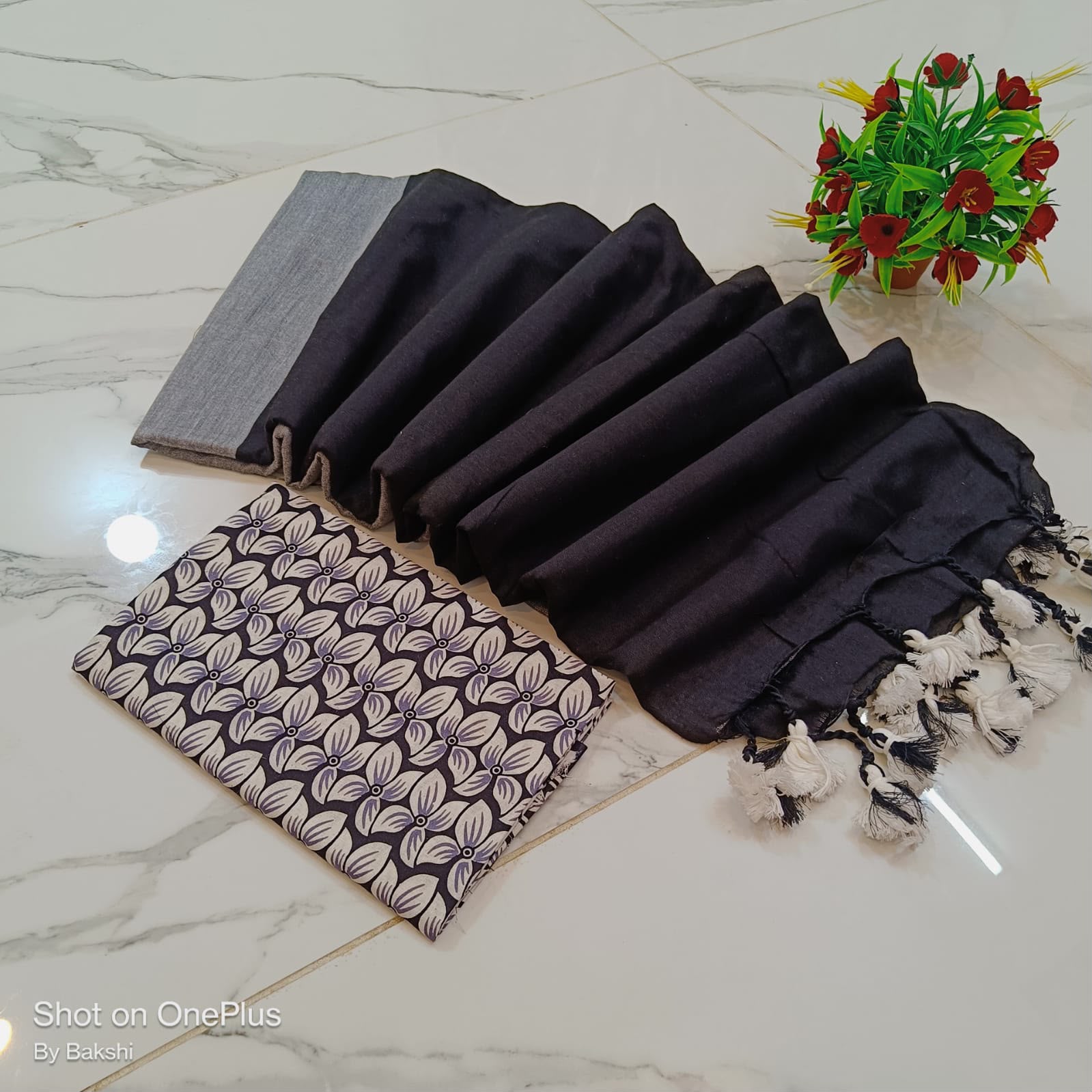 Pallu Contrast Khadi Cotton Saree - JO