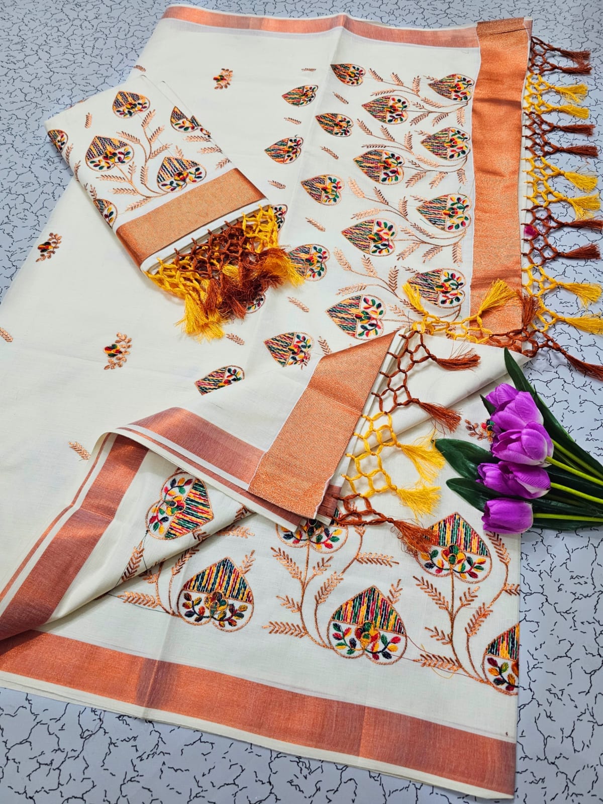Special Collection – Traditional Kerala Kasavu Cotton Saree - DKS