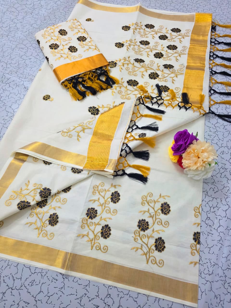 Special Collection – Traditional Kerala Kasavu Cotton Saree - DKS