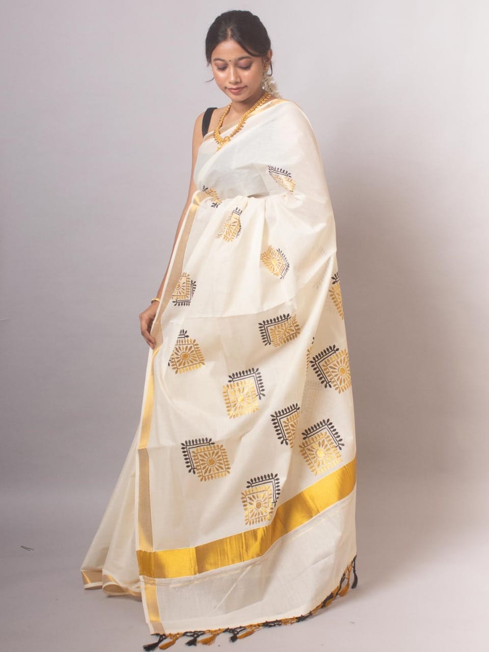 Special Collection – Traditional Kerala Kasavu Cotton Saree - DKS