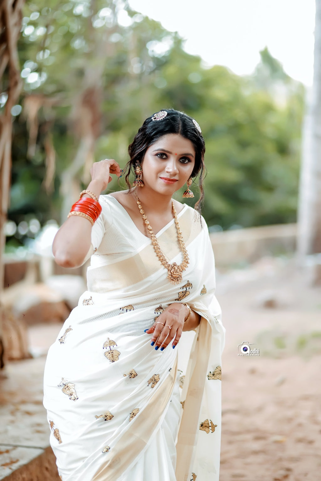 Elephant with umbrella embro cotton saree - KBG