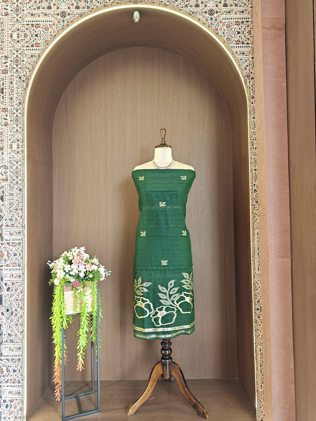 NEW UNSTITCHED DRESS SALWAR SUITS - SU